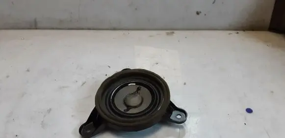 Audi A8 S8 D4 4H Front door speaker 4H0035397