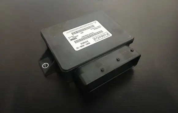 Volvo V70 Hand brake control module 6G912598CC 31318610