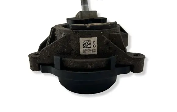 BMW 1 F20 F21 Engine mount bracket 6787659