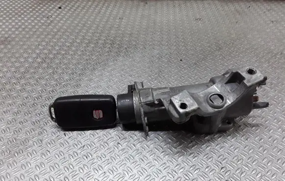 Seat Ibiza IV (6J,6P) Ignition lock 4B0905851C