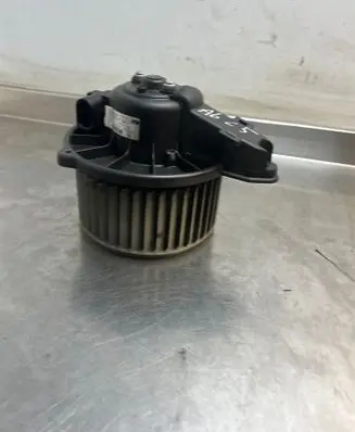 Volkswagen Golf V Heater fan/blower 0130111202 MF0160700361 4B1820021