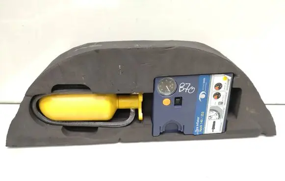 Lexus SC 430 Tire air pump compressor 06314756