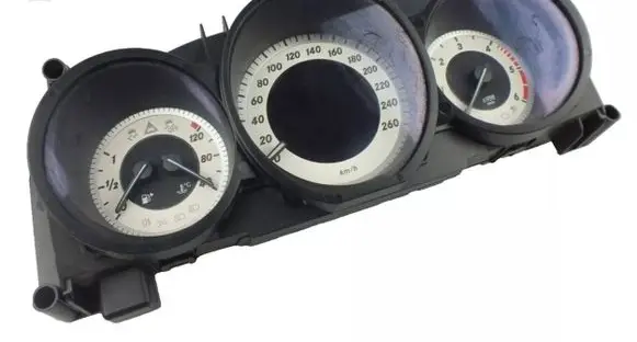 Mercedes-Benz CLS C218 X218 Speedometer (instrument cluster) A2189006804 A2C87306900