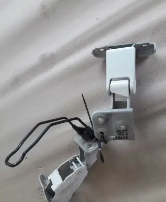 Rear door hinge set