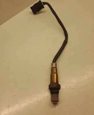 BMW 4 F32 F33 Lambda probe sensor 7589121 310282