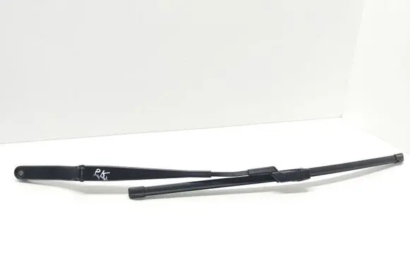 Skoda Fabia Mk3 (NJ) Front wiper blade arm 6V1955409A