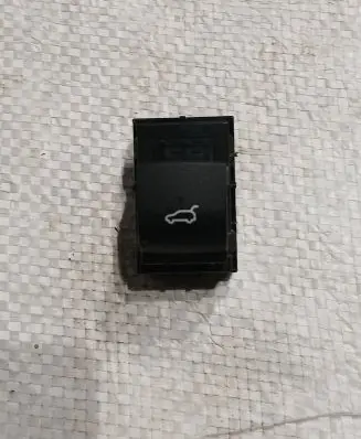 BMW X5 F15 Tailgate opening switch 9318704 L2103555