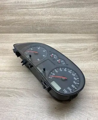 Speedometer (instrument cluster)