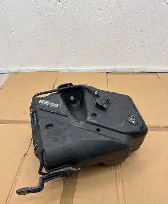 BMW 4 F32 F33 AdBlue liquid reservoir 7399413 19566010