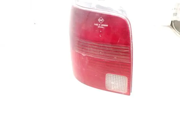 Volkswagen PASSAT B5 Rear/tail lights 3B9945111F
