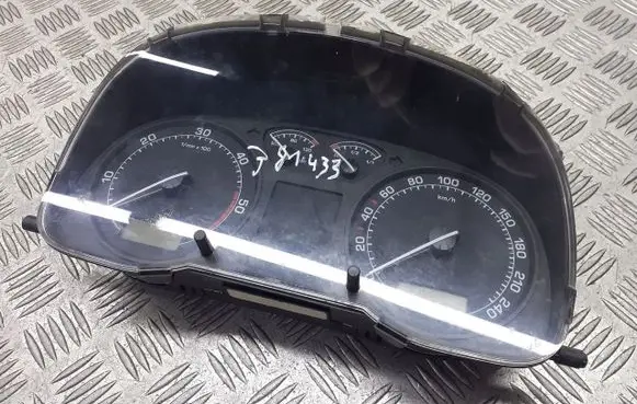 Skoda Octavia Mk2 (1Z) Tachometer 1U0920801J