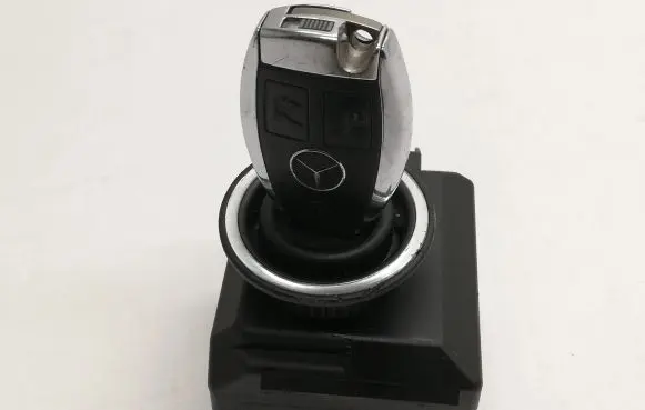Mercedes-Benz E W212 Ignition lock A2189053501