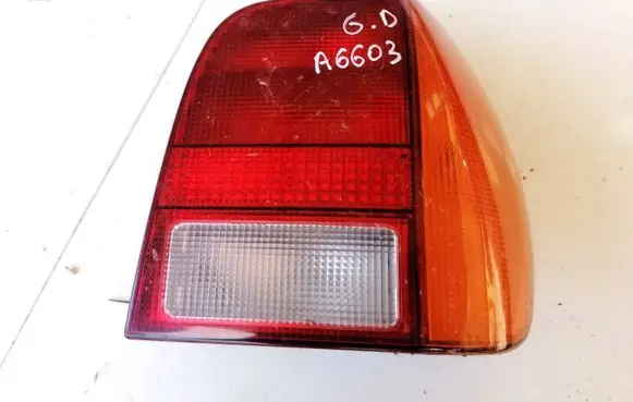 Volkswagen Polo III 6N 6N2 6NF Rear/tail lights 962558