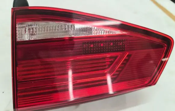 Volkswagen PASSAT B8 Tailgate rear/tail lights 3G9945094B