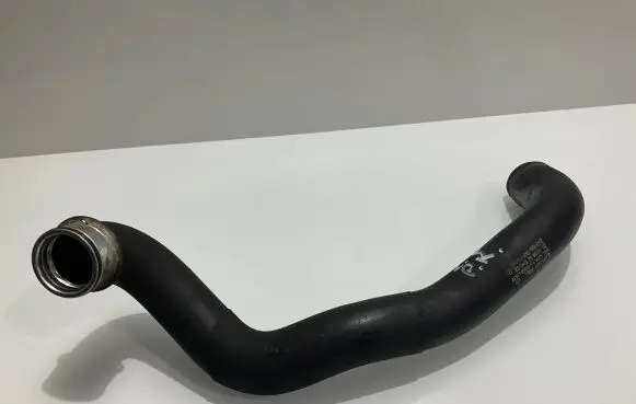 Mercedes-Benz E W211 Engine coolant pipe/hose A2115010982 6254123038 2115010982