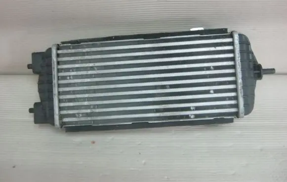 Hyundai Tucson TL Intercooler radiator