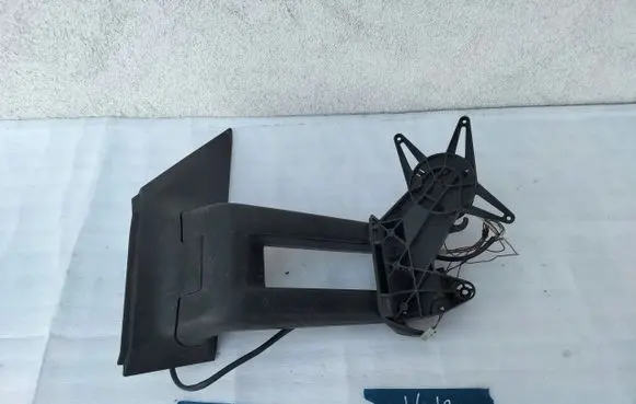 Mercedes-Benz Sprinter W906 Front door electric wing mirror A9068103493