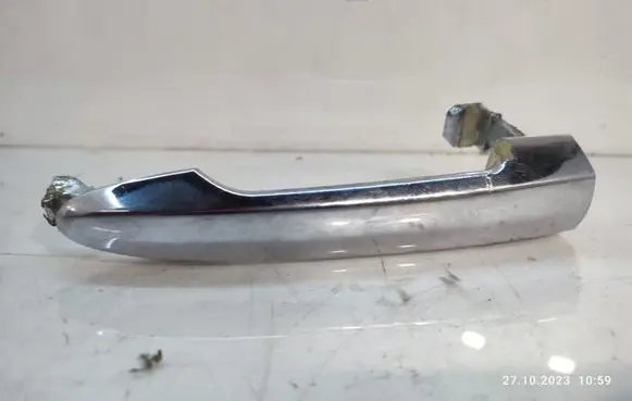 KIA Carens II Rear door exterior handle