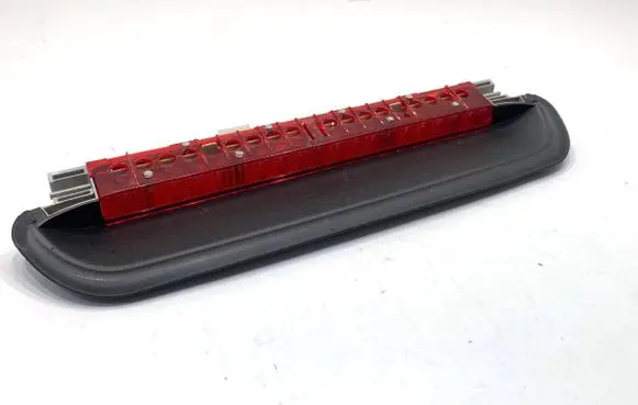 BMW 3 E90 E91 Third/center stoplight 6946615