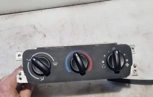 Ford Transit Climate control unit YC1H18D451A