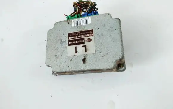 Nissan Pathfinder R51 Gearbox control unit/module 33084eb41c a58-000x93