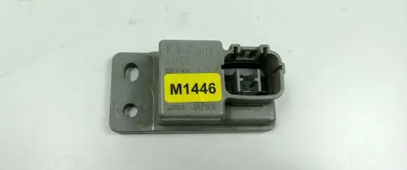 Subaru Legacy Window wiper relay 88018FE010 M1446