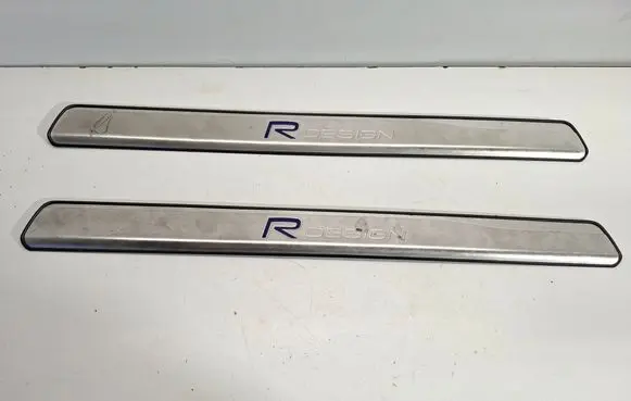 Volvo V60 Front sill trim cover 31391250