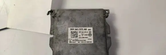 Audi Q7 4M Voltage converter/converter module 7PP941572AB