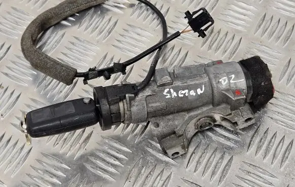 Volkswagen Sharan Ignition lock 4B0905851B