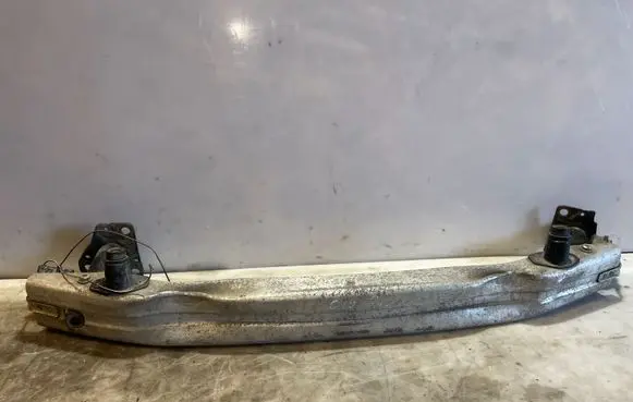 Front bumper cross member