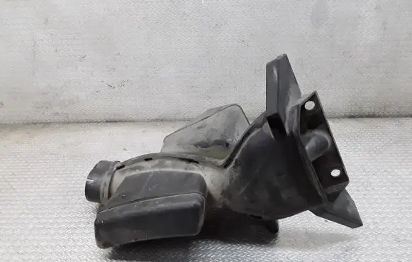 Mitsubishi Grandis Air intake duct part