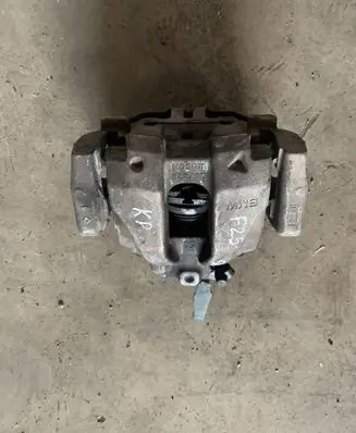 BMW X3 F25 Front brake caliper 34106790921 6790921
