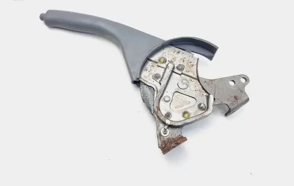 Toyota Hilux (AN10, AN20, AN30) Hand brake release handle 