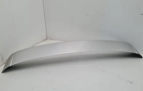 Tailgate/trunk spoiler