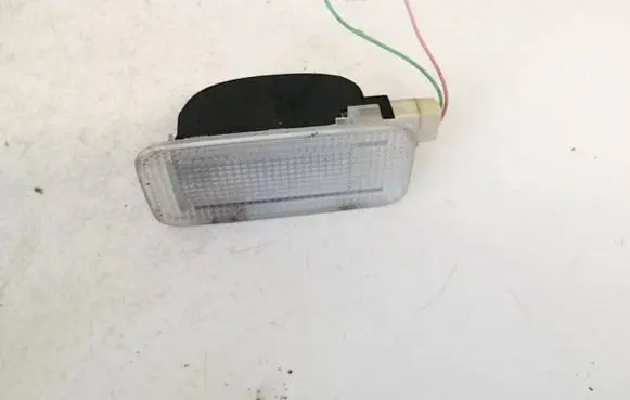 Toyota Auris 150 Other interior light 8124005041