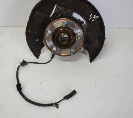 Opel Insignia A Front wheel hub