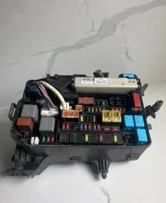 Toyota Prius (XW20) Fuse box set