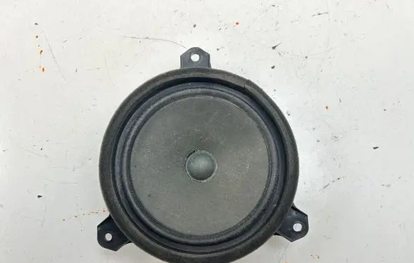 Toyota Hilux (AN120, AN130) Front door speaker 861600K430