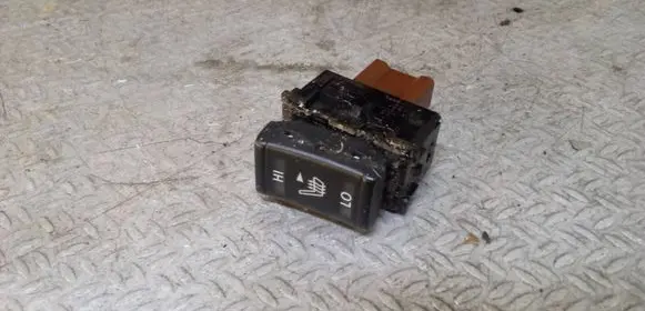 Nissan Note (E12) Seat heating switch 