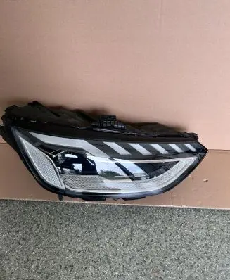 Audi A4 S4 B9 8W Headlight/headlamp