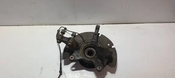 Renault Clio V Front wheel bearing hub 