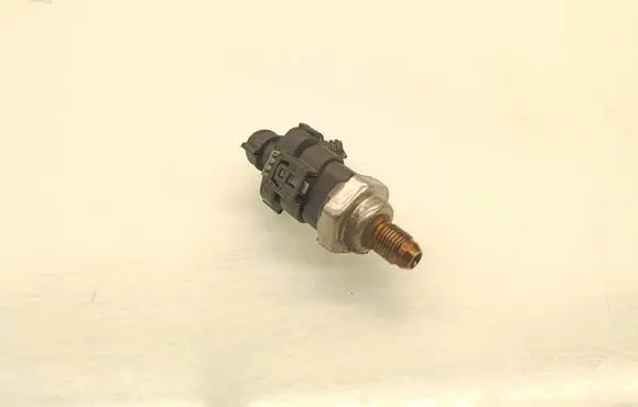 Alfa Romeo Stelvio Fuel pressure sensor 