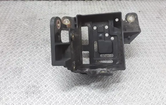 Opel Astra H ABS pump bracket 13214940