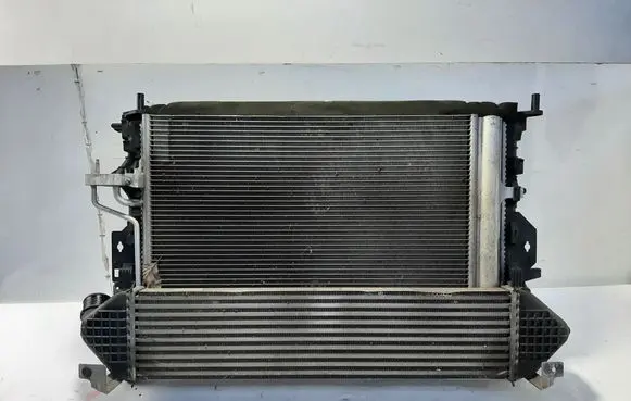 Ford Kuga II Radiator set DV6119710BB CV618C342GB