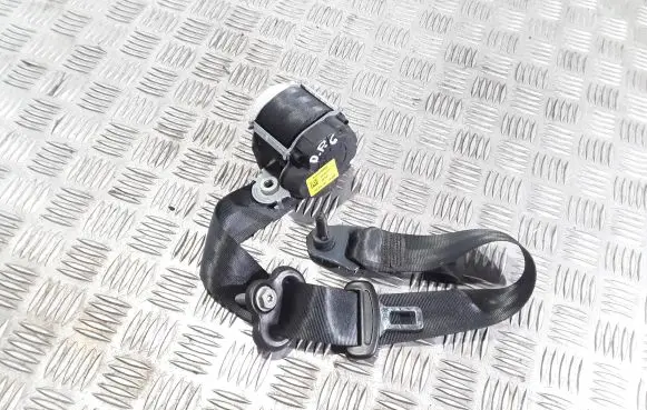 Renault Twingo III Rear seatbelt 888403864R 34155626D 34167086B