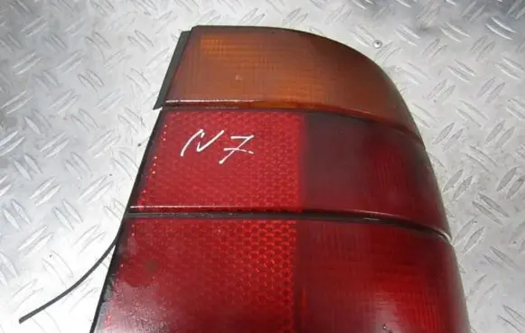 BMW 5 E34 Rear/tail lights 1384010r 133690