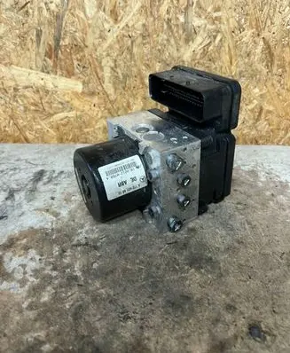 Mercedes-Benz C W204 ABS Pump A1724314912 10021207684