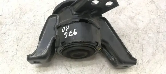 KIA Sportage Engine mount bracket 21815D9100