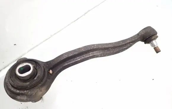 Mercedes-Benz C W203 Front control arm 20305