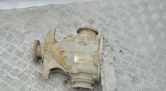 BMW 1 E81 E87 Rear differential 752431906
